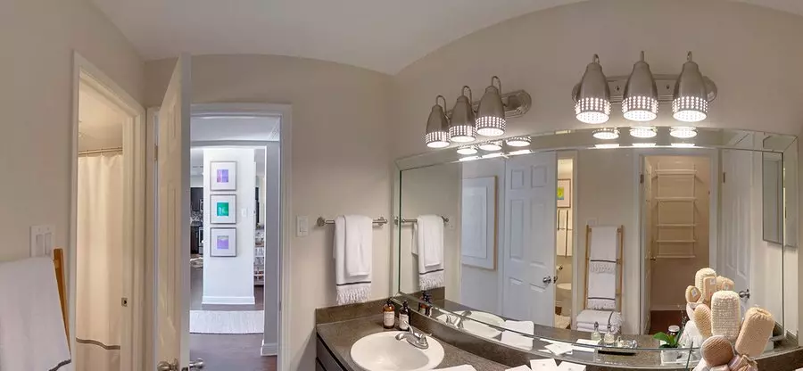 16406 Ledgemont Lane, Addison, TX 75001 photo 3