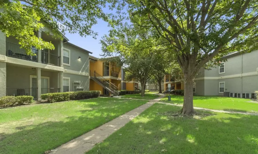 313 South Jupiter Road, Allen, TX 75002 photo 5