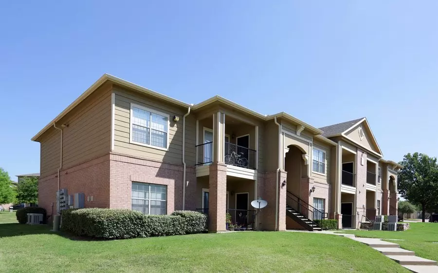 331 South Jupiter Road, Allen, TX 75002 photo 5