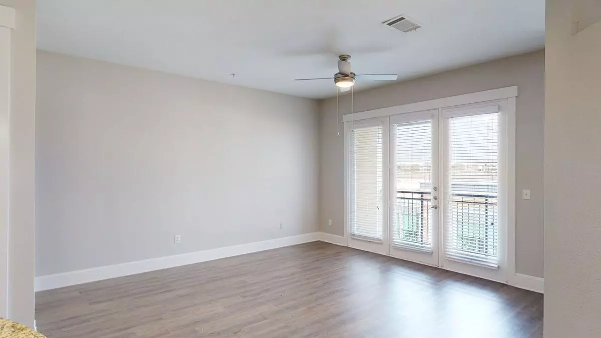 Lofts At Watters Creek Apartments photo 5
