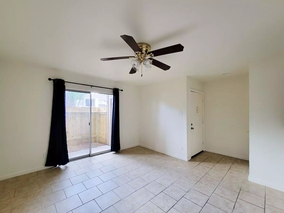 1 Bedroom For Rent! Unit 101 photo 5