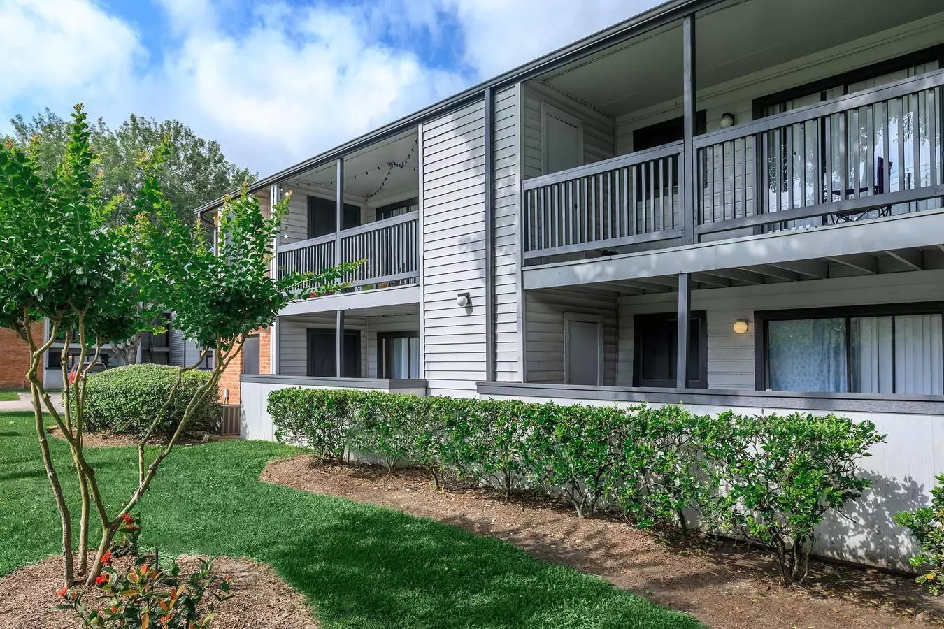 Hillcrest Village photo 5