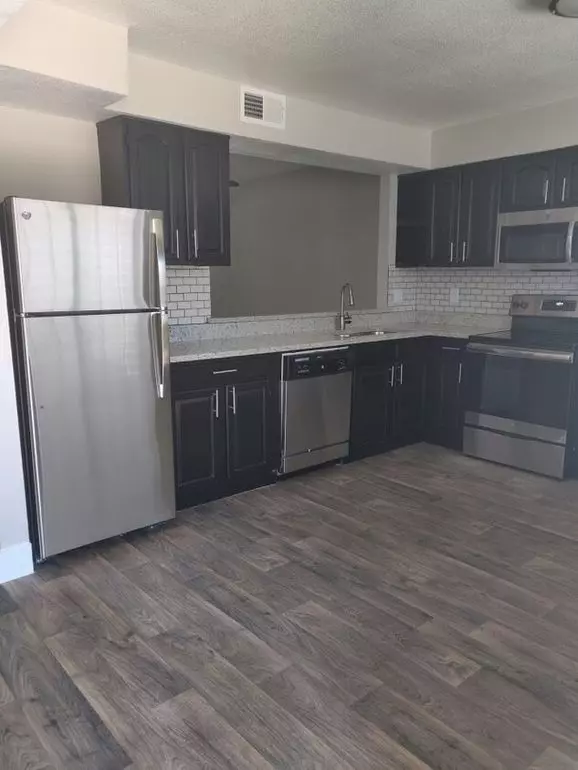 Park City Townhomes photo 2
