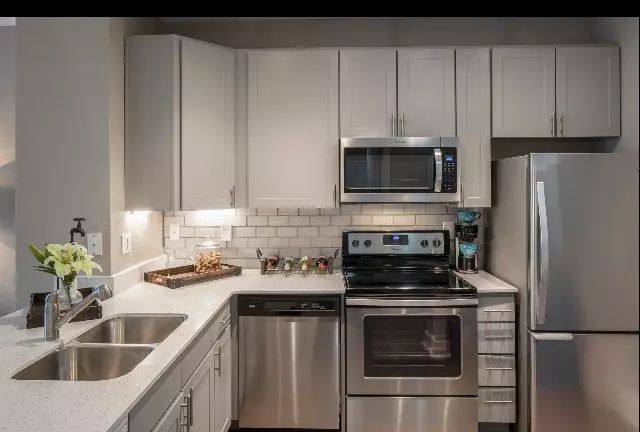 1006 San Marcos Street, Austin, TX 78702 photo 2