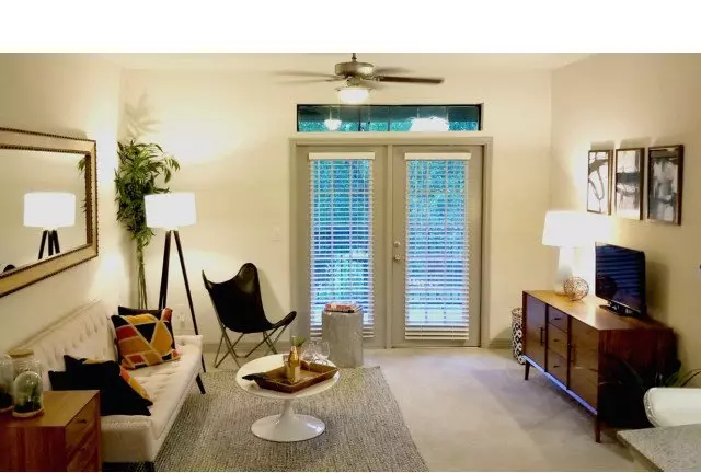 111 West 51st Street, Austin, TX 78751 photo 3