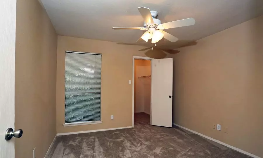 11506 Oak Trail, Austin, TX 78753 photo 5