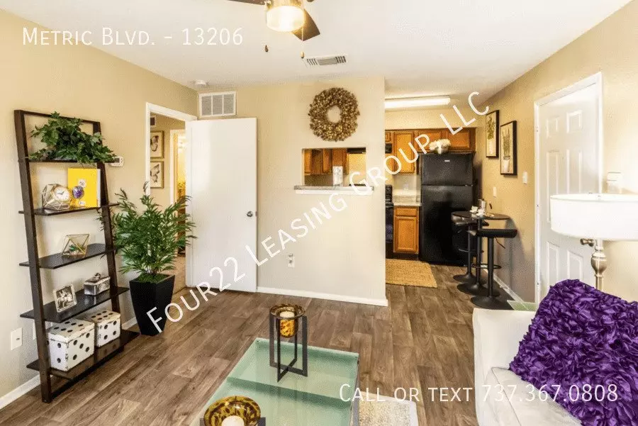 117010 Metric Blvd photo 4