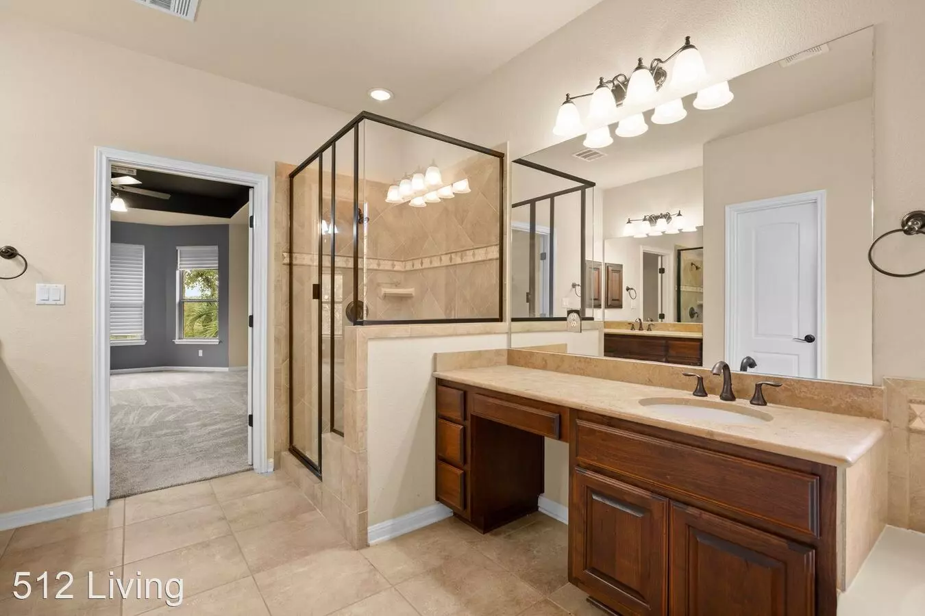 11704 Palisades Pkwy