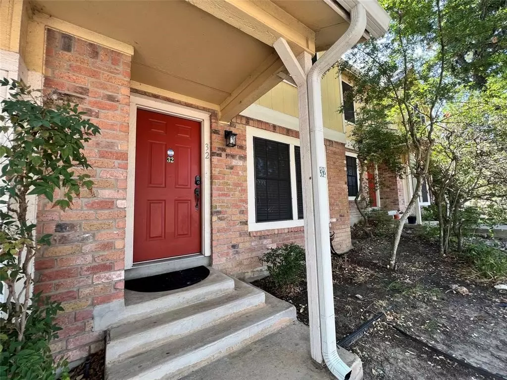 11901 E Swearingen Dr E photo 2