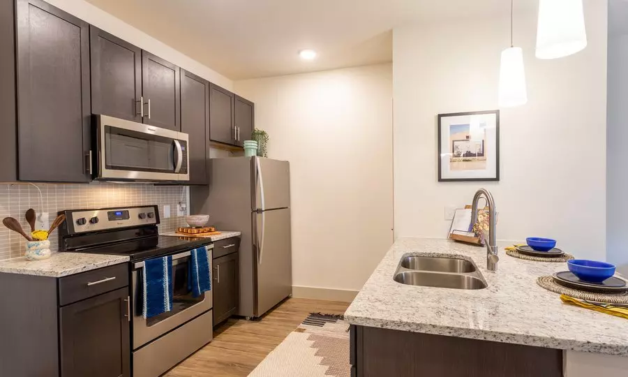 141 Foremost Drive, Austin, TX 78745 photo 5