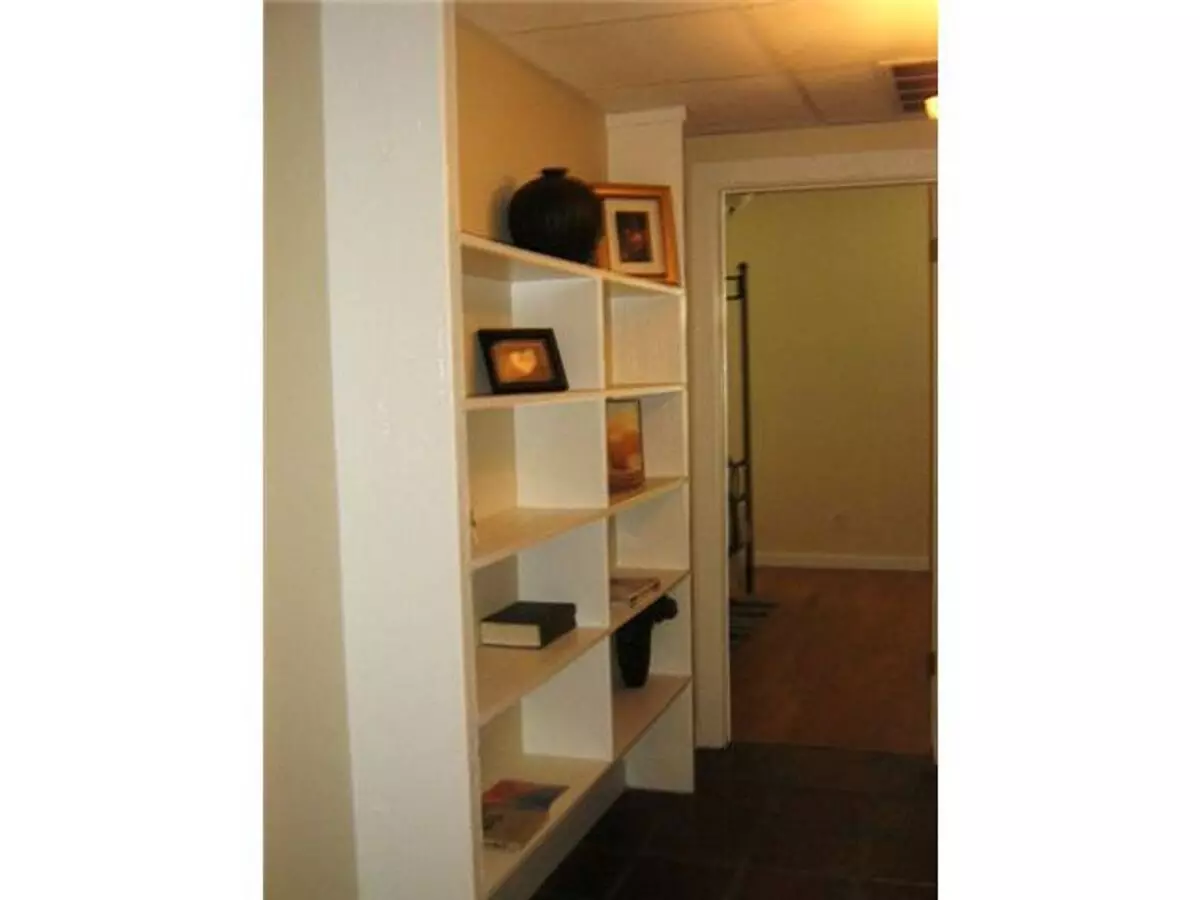 1509  W 39th 1/2 ST photo 5