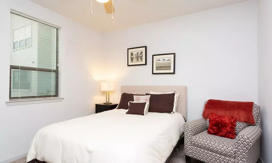 1531 East 51st Street, Austin, TX 78723 photo 5