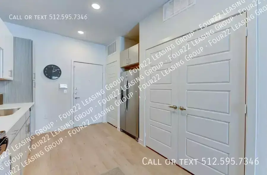 2000 Onion Creek Pkwy photo 5
