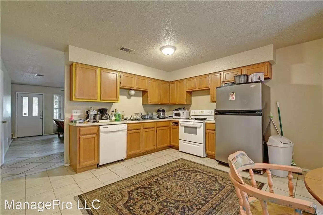 2011 Kirksey Dr photo 2