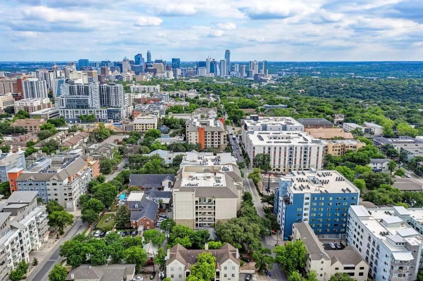 2/2 Condo Near Ut! photo 4