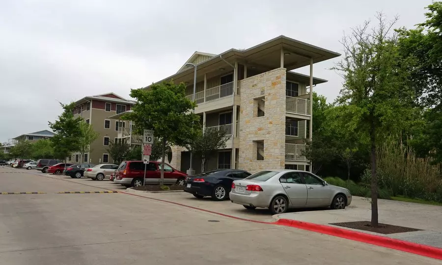 2924 East Martin Luther King Jr Boulevard, Austin, TX 78702 photo 5