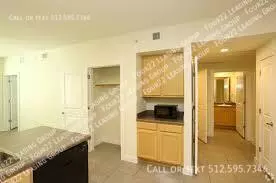 3226 W Slaughter L photo 3
