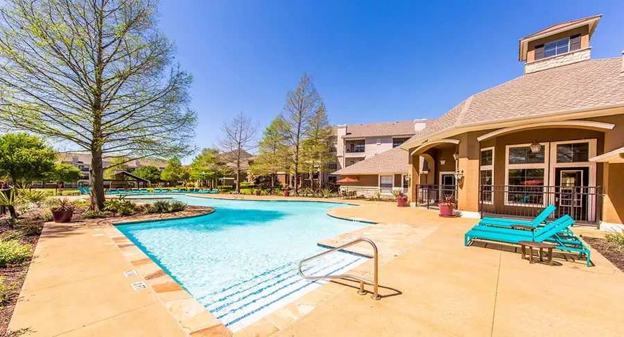 3507 Shoreline Drive, Austin, TX 78728 photo 5