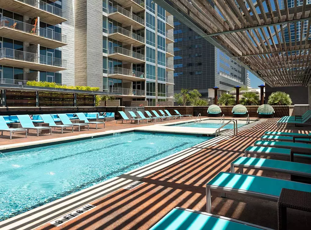 427 West 3rd Street, Austin, TX 78701 photo 2