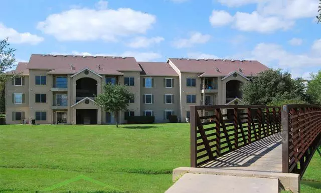 4606 Sheringham Drive, Austin, TX 78741 photo 2