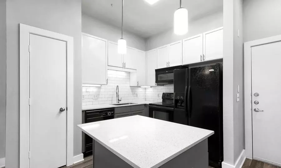 4606 West Guadalupe Street, Austin, TX 78751 photo 3