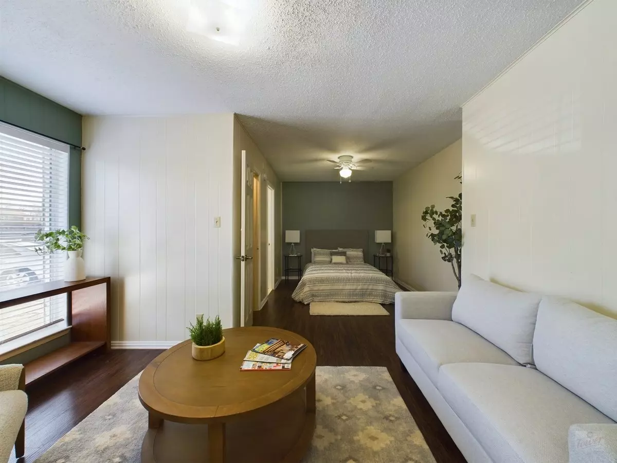 5300 Guadalupe St Apt 6201 photo 2