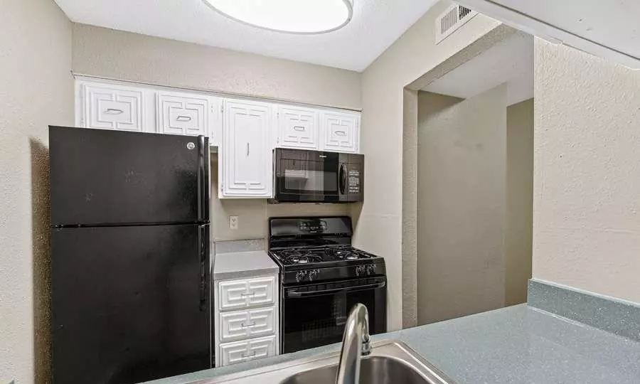 5612 North Lamar Boulevard, Austin, TX 78751 photo 2