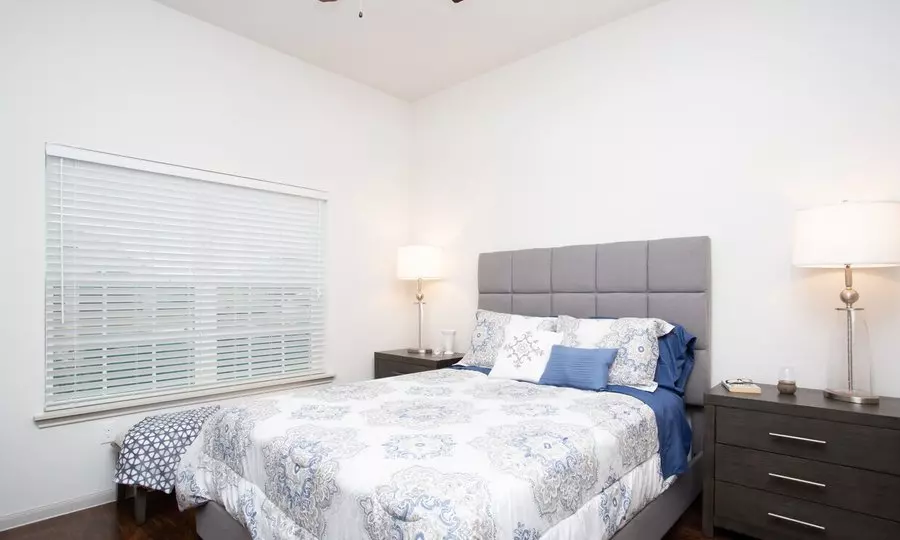 5906 Charles Merle Drive, Austin, TX 78747 photo 5