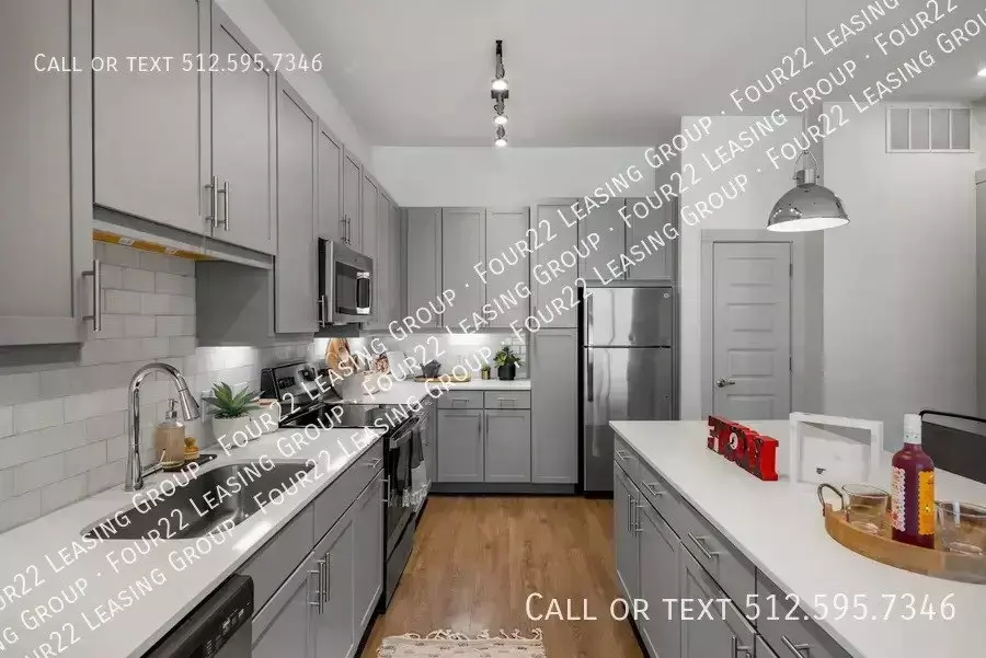 600 E Farm to Market 1626 R photo 2