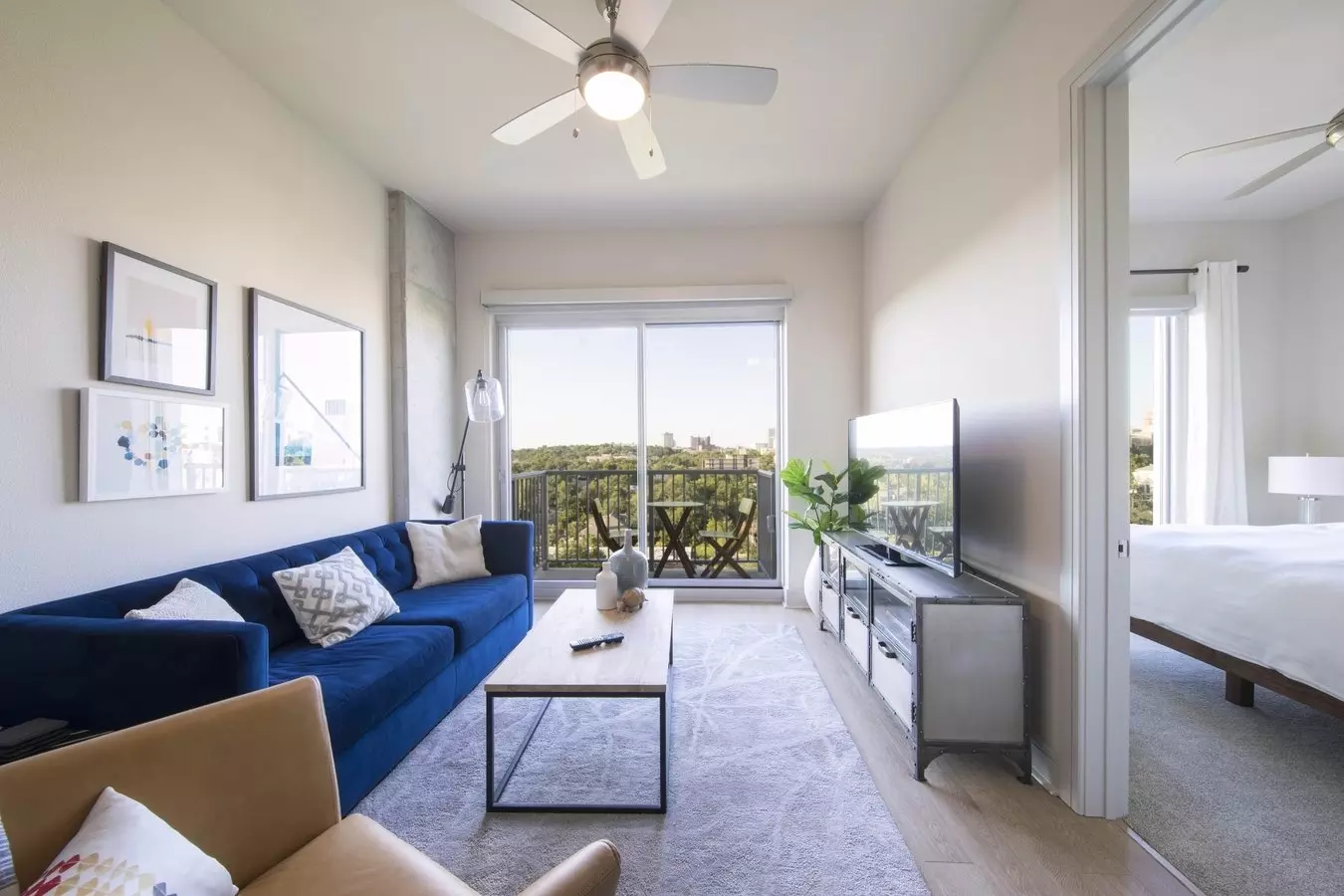 613 West 7th Street, Austin, TX 78701 photo 3