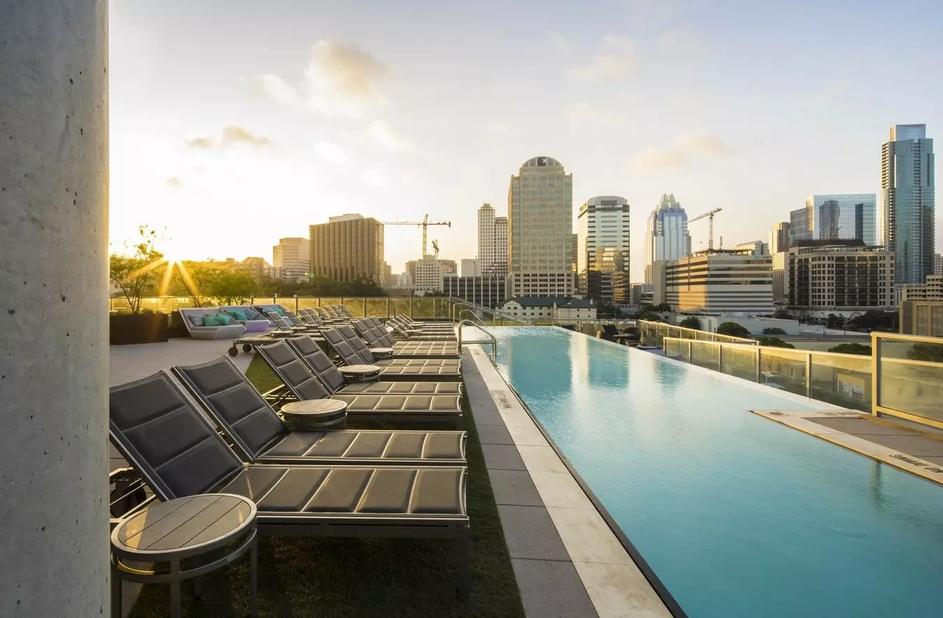 613 West 7th Street, Austin, TX 78701 photo 4