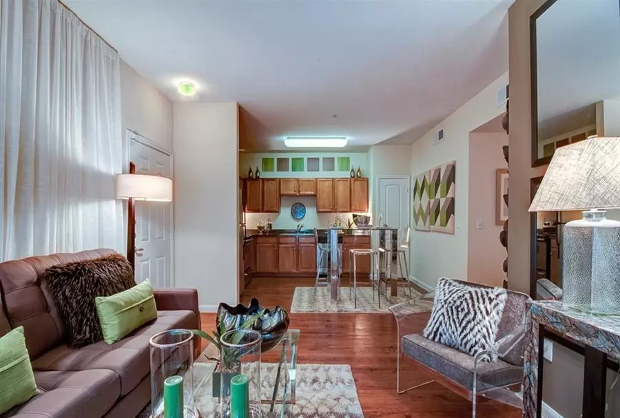 631 East Stassney Lane, Austin, TX 78745 photo 5