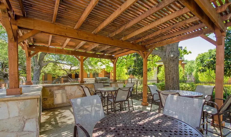 6313 Bluff Springs Road, Austin, TX 78744 photo 5
