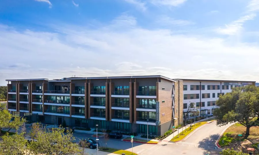 6319 S Mopac Expy photo 3