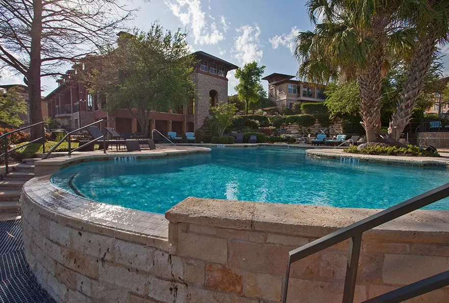 6506 Champion Grandview Way, Austin, TX 78750 photo 2