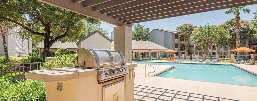 6606 Ed Bluestein Boulevard, Austin, TX 78723 photo 5