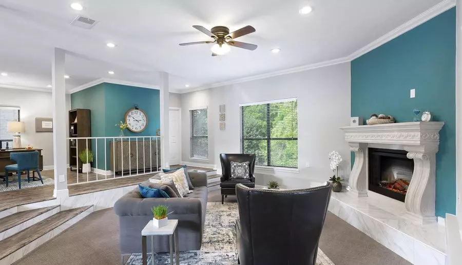 7106 Bluff Springs Road, Austin, TX 78744 photo 3