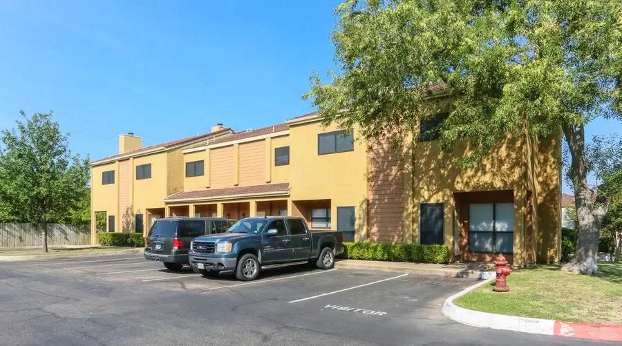 7106 Bluff Springs Road, Austin, TX 78744 photo 4
