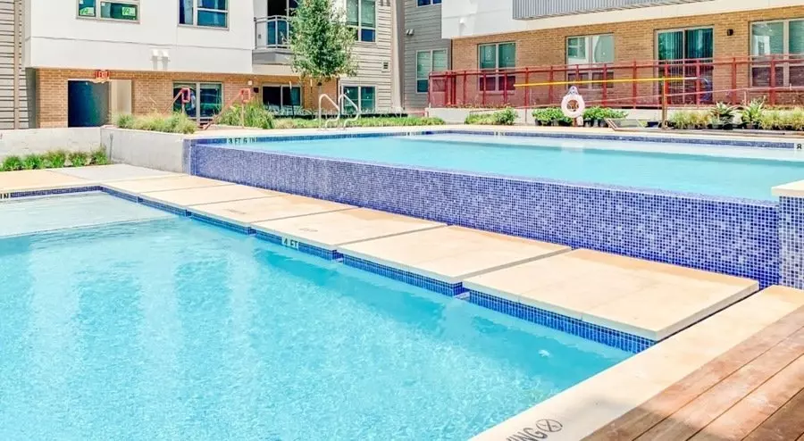 7434 North Lamar Boulevard, Austin, TX 78752 photo 3
