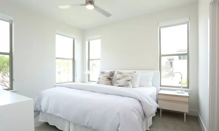 7506 West Slaughter Lane, Austin, TX 78749 photo 2
