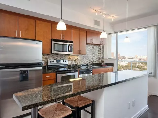 806 West 5th Street, Austin, TX 78703 photo 5