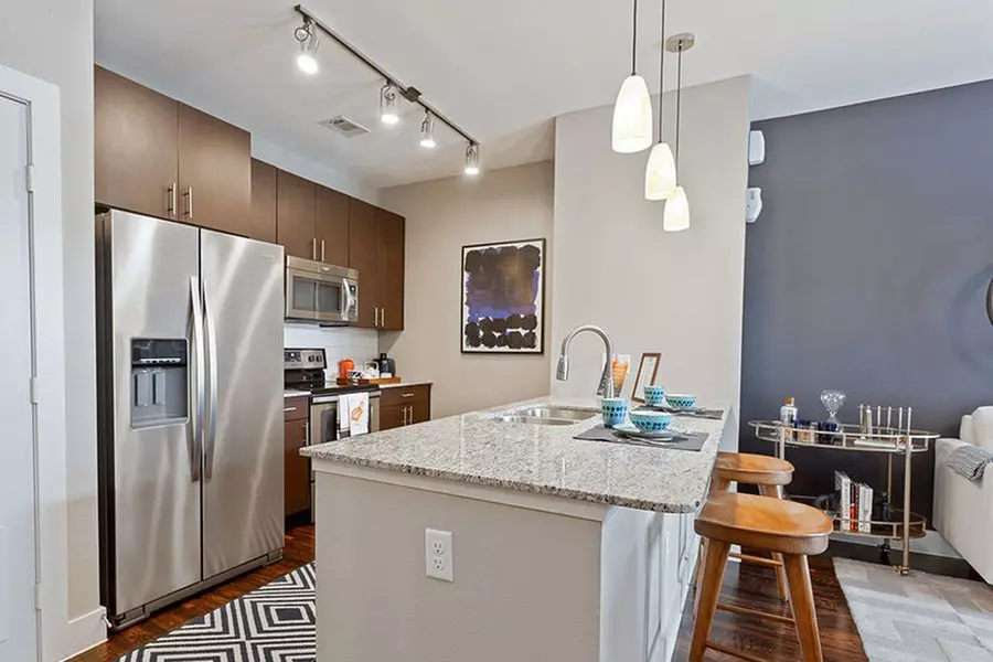 8665 West State Highway 71, Austin, TX 78735 photo 2