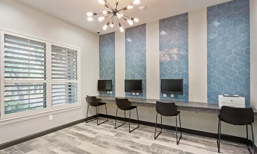 8807 North Fm 620 Road, Austin, TX 78726 photo 3