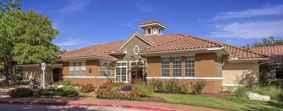 9721 North Fm 620 Road, Austin, TX 78726 photo 2