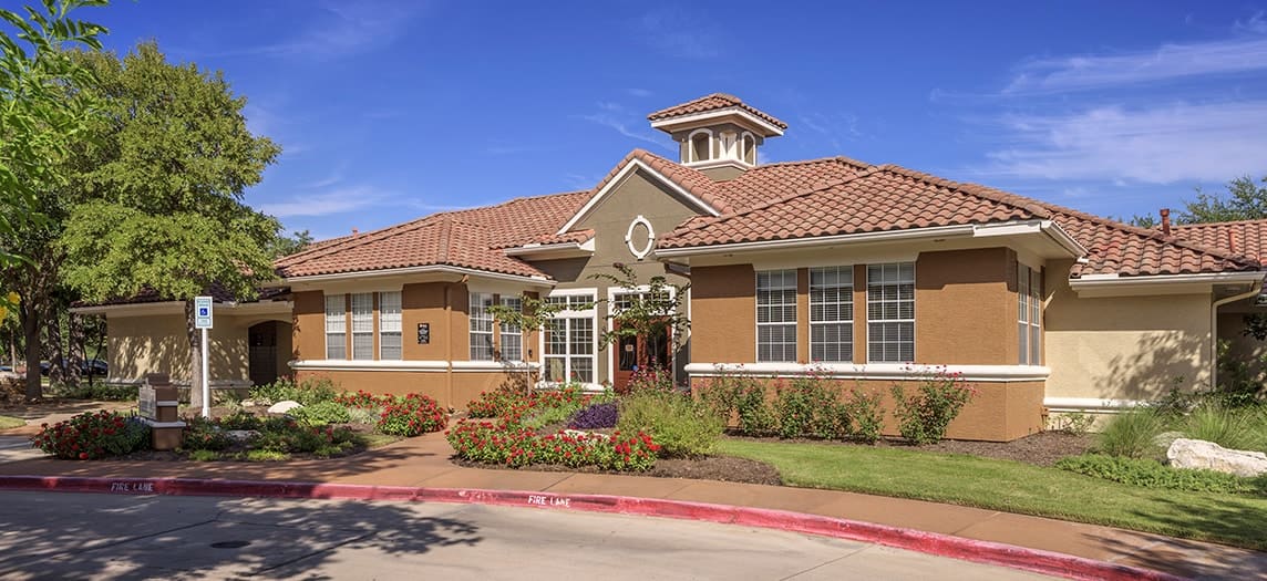 Colonial Grand At Canyon Pointe photo 5