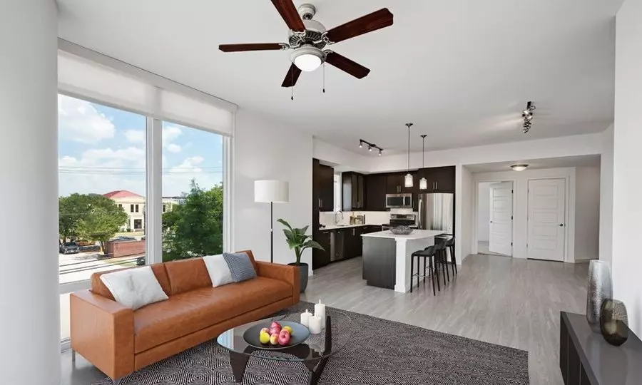 99 Rainey Street, Austin, TX 78701 photo 2