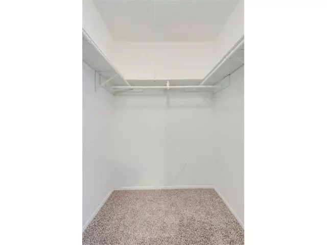 5009 Copperbend Blvd photo 3