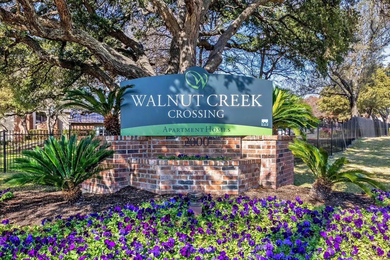 Walnut Creek Crossing photo 4