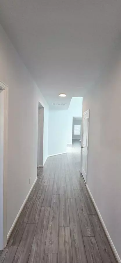 10050 Pine Valley Court, Baytown, Tx 77521 photo 3