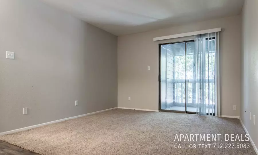 10960 Bradford Way Dr photo 4